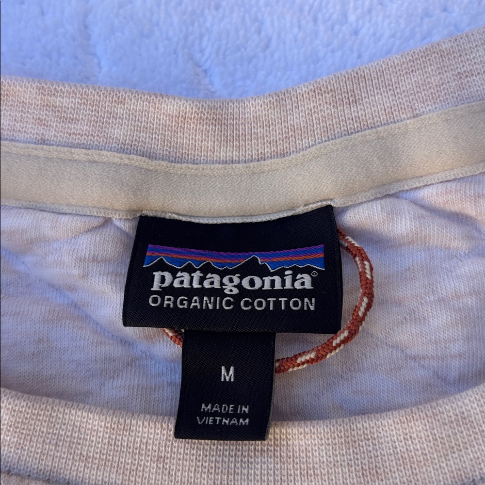 Patagonia women Quilted Crewneck Sweatshirt - Beige . - Picture 2 of 4